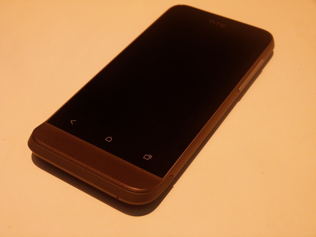 HTC One X, S i V - hands-on, pierwsze wrażenia i ceny [wideo i galeria] 10