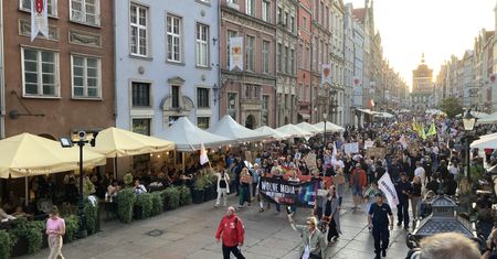 Gdańsk. Setki ludzi protestowały przeciw "lex TVN"