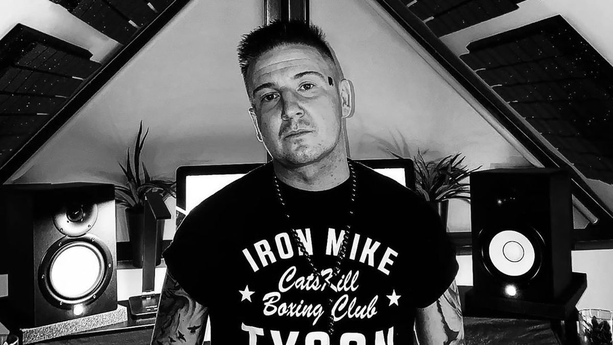 Nie żyje raper Michał Banaszek znany jako Bezczel. Odszedł w wieku 37 lat