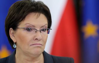 Płace w parlamencie i ministerstwach bez zmian, ale jest furtka?