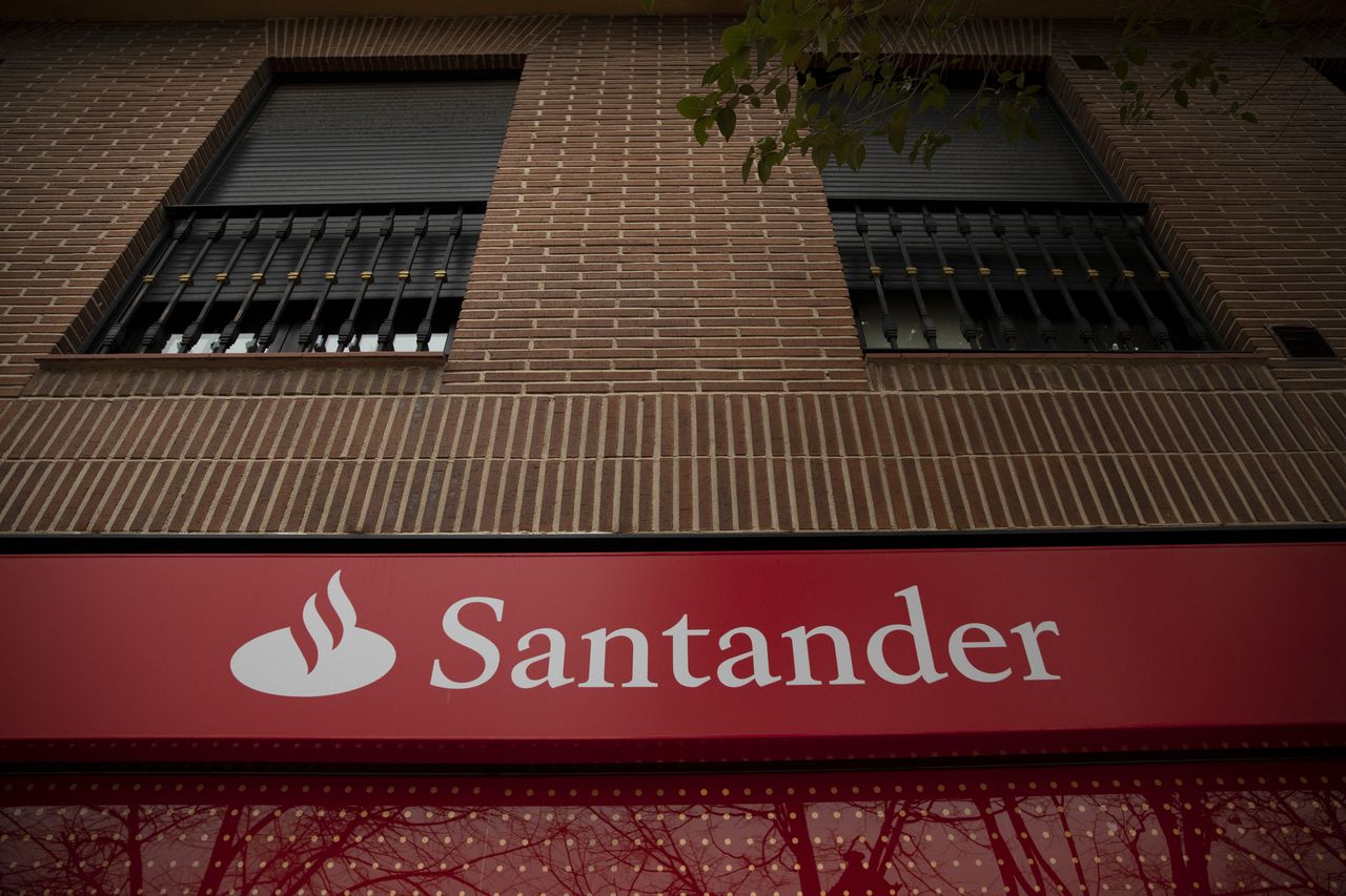 Santander był hojny na święta. Ale przez pomyłkę