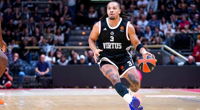 Koszykówka mężczyzn: Liga włoska - mecz: Openjobmetis Varese - Virtus Olidata Bolonia