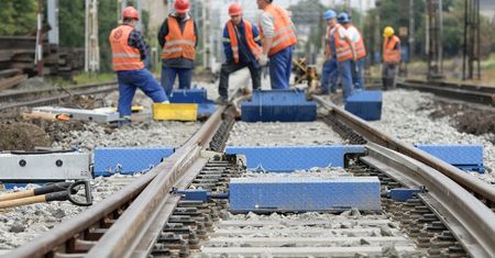 PLK zleciły Dolkomowi odbudowę linii Świdnica-Jedlina Zdr. za 110 mln zł netto