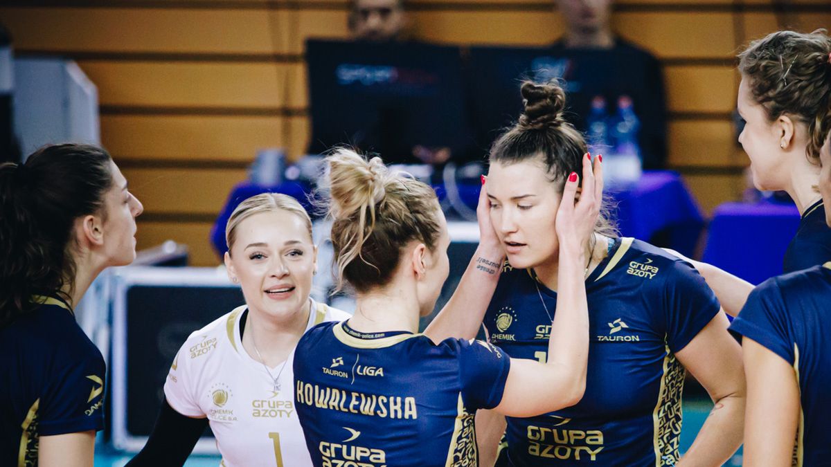 WP SportoweFakty / Tomasz Fijałkowski / Na zdjęciu: siatkarki Grupa Azoty Chemika Police