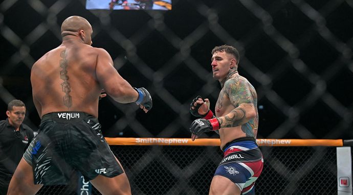Sporty walki: UFC 321 - walka: Tom Aspinall - Ciryl Gane 25.10.2025