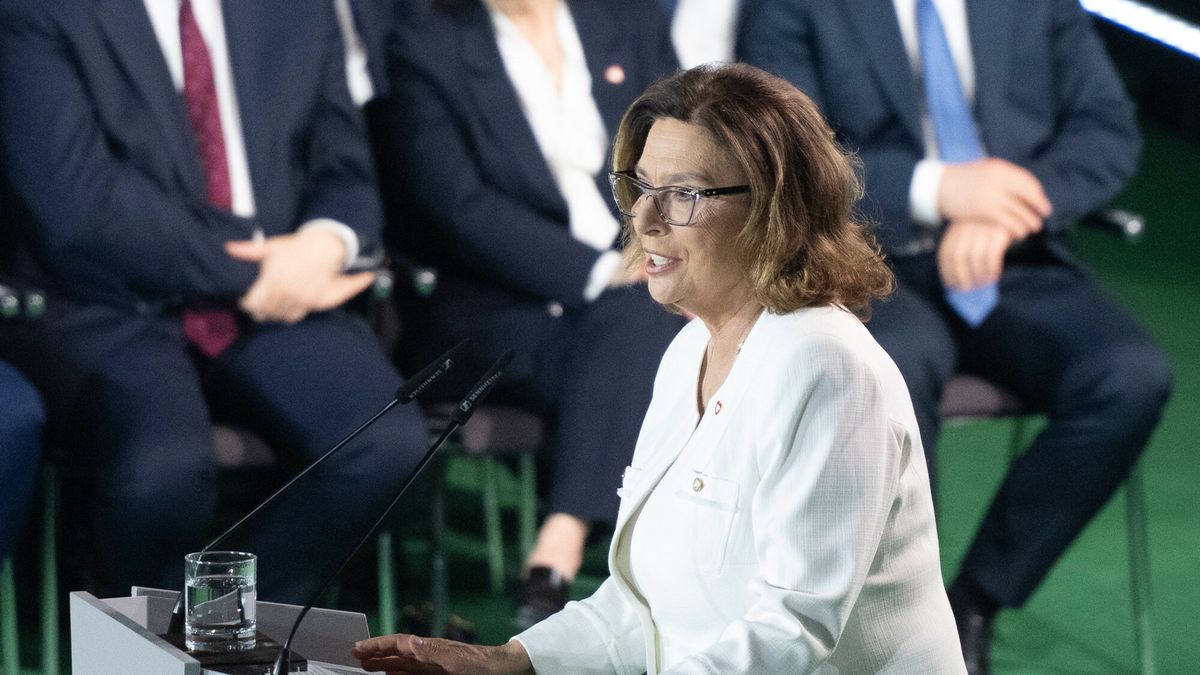 Uroczysto?ci z okazji 1000-lecia koronacji Boles?awa Chrobrego w Gnie?nie
Fot. Lukasz Gdak/East News, Gniezno, 25.04.2025. Uroczystosci z okazji 1000-lecia koronacji Boles?awa Chrobrego w Gnieznie. Uroczyste Zgromadzenie Poslow i Senatorow.
N/z: marszalek Sejmu Szymon Holownia, marszalek Senatu Malgorzata Kidawa-Blonska
Lukasz Gdak