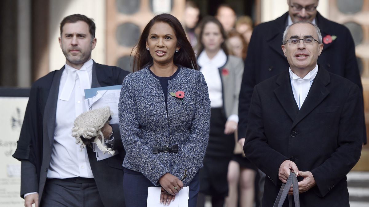 Na zdjęciu Gina Miller, liderka obywatelskiej grupy, która wystąpiła do sądu o wyjaśnienie kwestii zgody parlamentu na Brexit