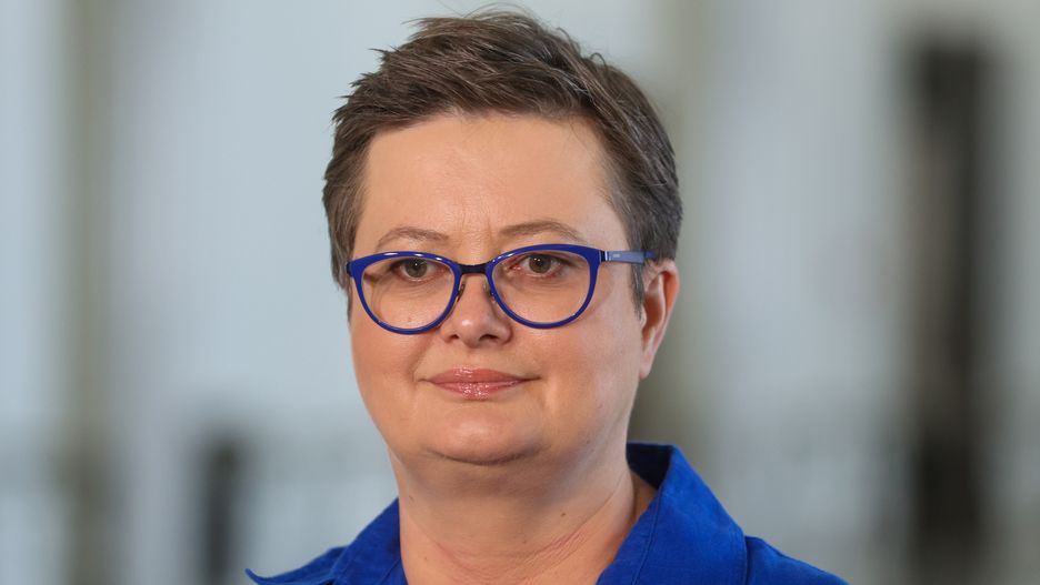 Katarzyna Lubnauer
Warszawa, 05.07.2023. Pos�anka KO Katarzyna Lubnauer podczas wsp�lnej konferencji prasowej KO i ZNP "Domagamy si� podwy�ek p�ac dla pracownik�w uczelni i instytut�w naukowych - projekt ustawy KO le�y w zamra�arce semrowej", 5 bm. w Sejmie w Warszawie. (mr) PAP/Rafa� Guz
Rafa� Guz
briefing, edukacja, nauczyciele, p�ace, podwy�ki, portret, prasowy, uczelnie wy�sze, wynagrodzenia, ZNP, zwi�zek
