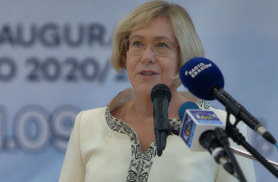 Barbara Nowak z odklejką na platformie X
