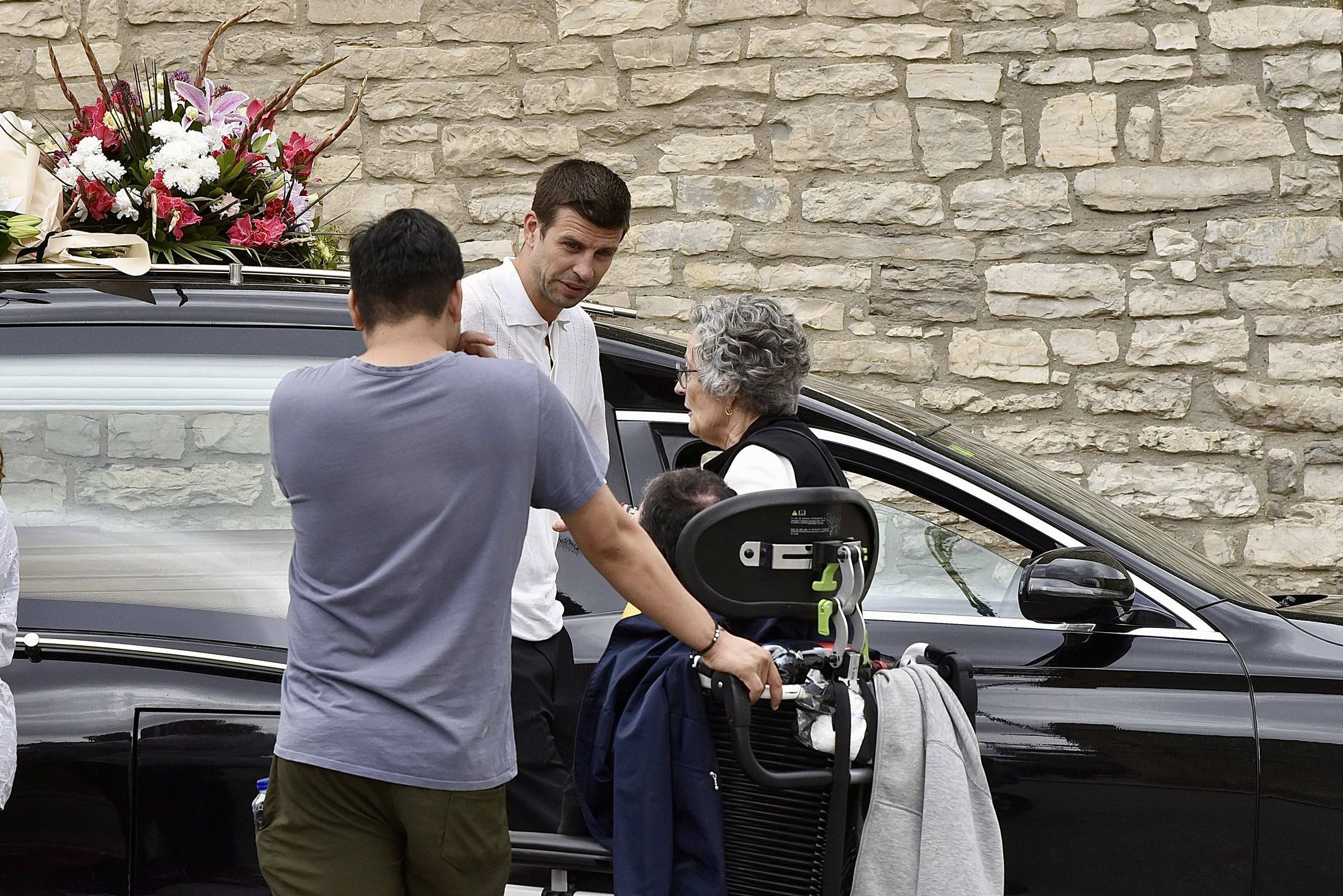 Gerard Piqué na pogrzebie babci