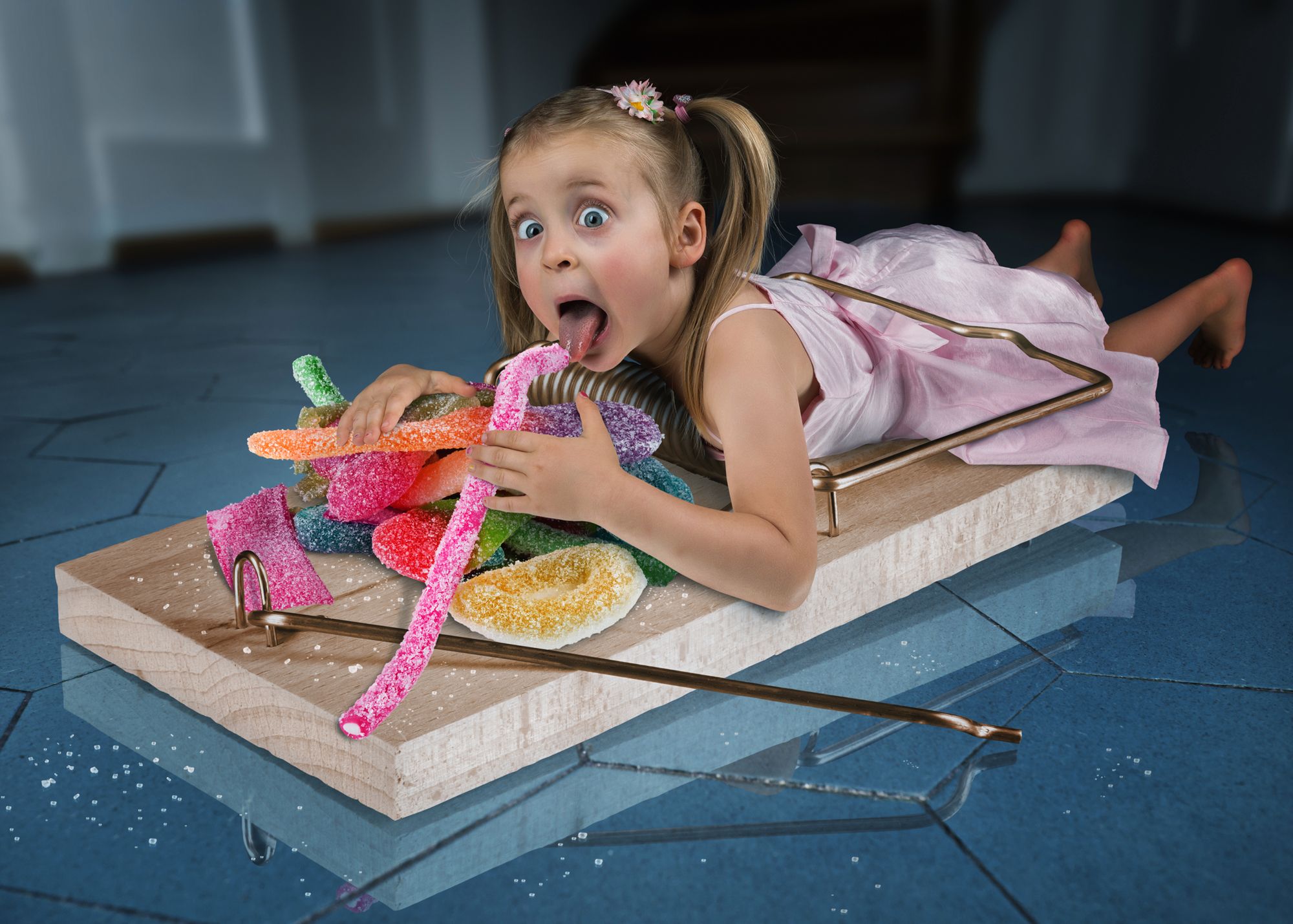 Dzieciństwo to nie czas na nudę. Ojciec fotografuje swoje dzieci w zabawny sposób 18