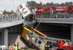 Warszawa. Wypadek autobusu. Media: Kierowca autobusu pod wpływem amfetaminy