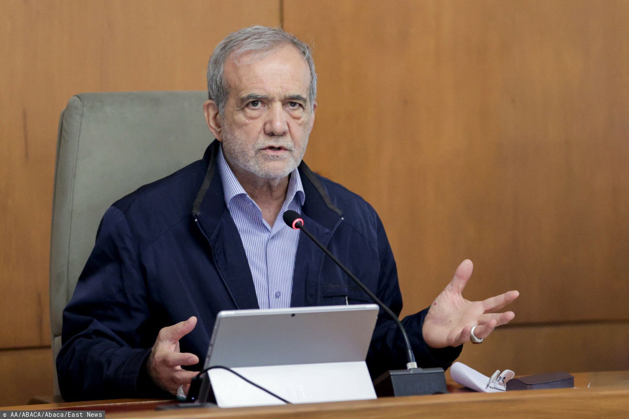  Masud Pezeszkian
