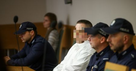 "Skóra" niewinny. Miały go obciążać włosy w łazience i pióro bażanta