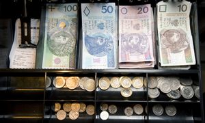Kasjer "dorabiał" kosztem pracodawcy. Straty to prawie 13 tys. zł