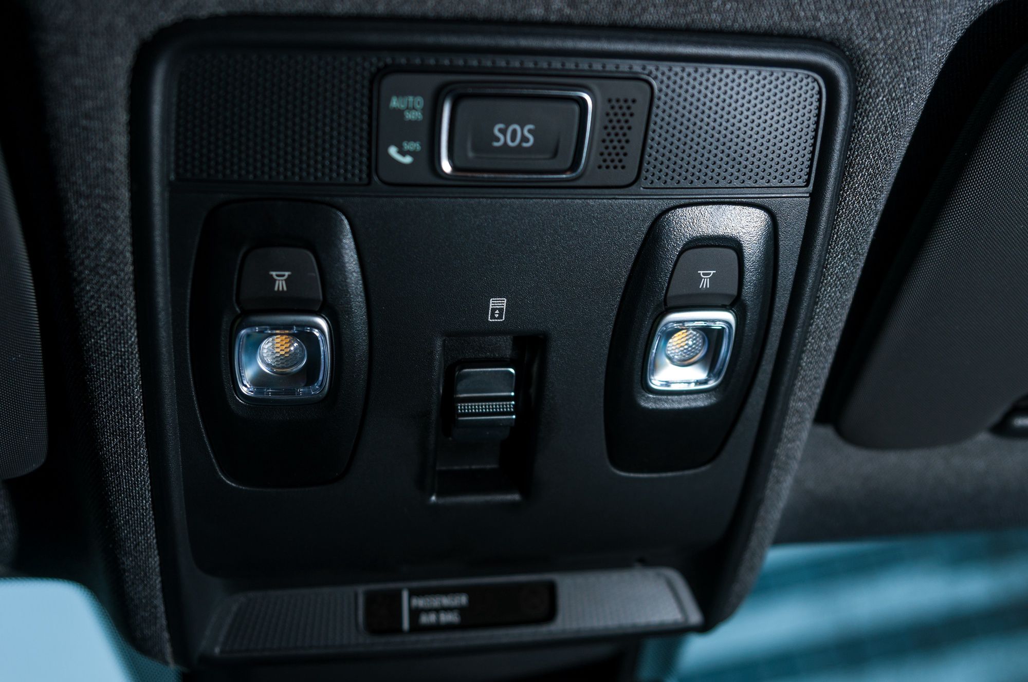 Renault Symbioz - elektronicznie sterowany dach