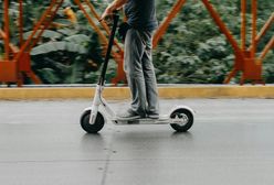 Fałszywy policjant zatrzymał seniorów na rowerach i wyłudził od nich pieniądze