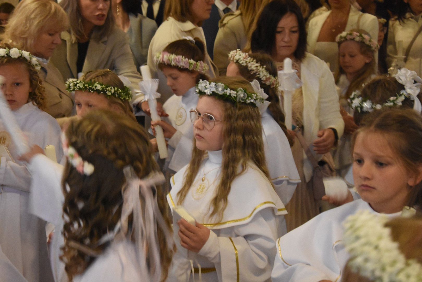 To był wyjątkowy dzień dla najmłodszych z parafii pw. NSJ na śremskich Jezioranach.
