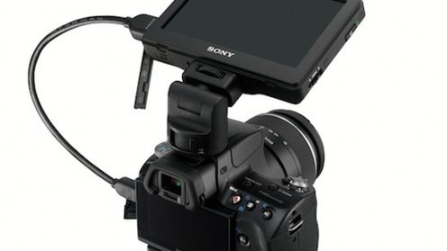 5-calowy monitor Sony ułatwi nagrywanie filmów w HD 1
