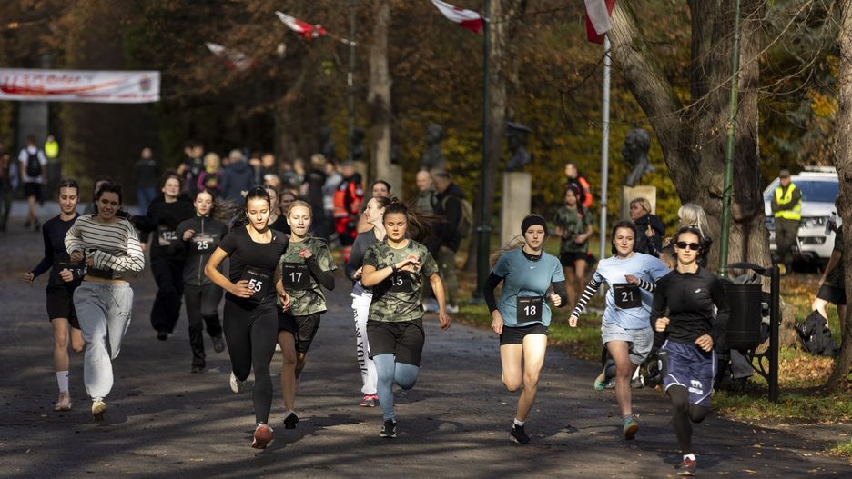 Zobaczcie środowy bieg i młodych biegacze na zdjęciach naszego fotoreportera