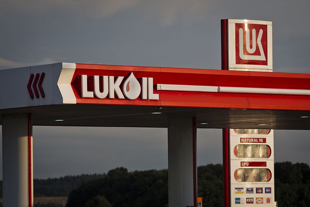 Lukoil VP Vitaly Robertus Dies, Marking Fourth Top Manager Death Amid Ukraine Conflict