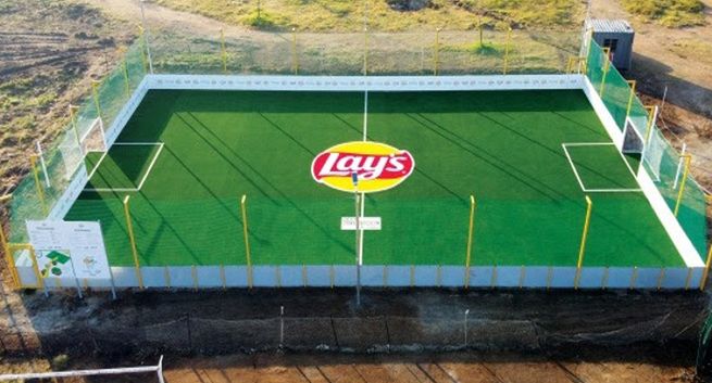 Lay’s zbuduje boiska ze starych opakowań