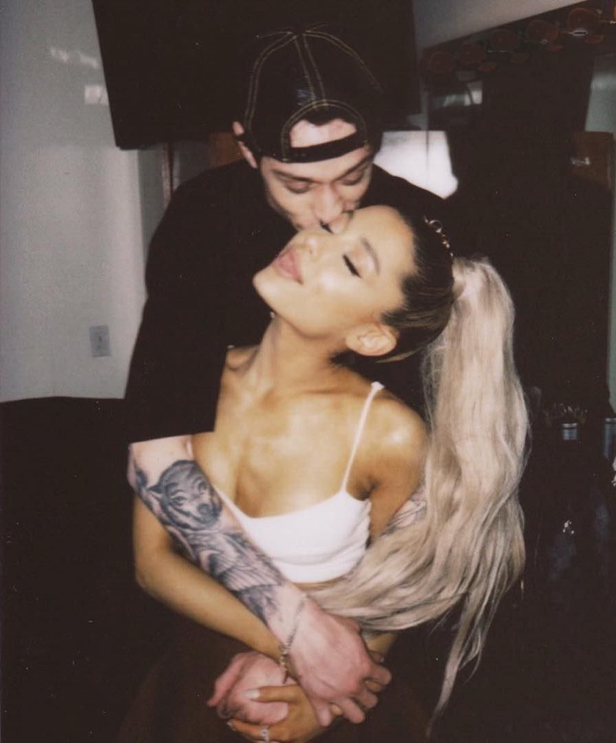 Ariana Grande zaręczona