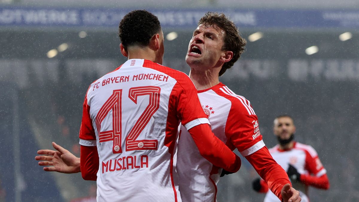 PAP/EPA / CHRISTOPHER NEUNDORF / Na zdjęciu: Thomas Mueller