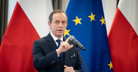 Obniżka podatku PIT. Senat chce poprawek w ustawie
