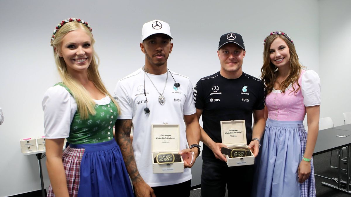Zdjęcie okładkowe artykułu: Materiały prasowe / Red Bull / Lewis Hamilton i Valtteri Bottas