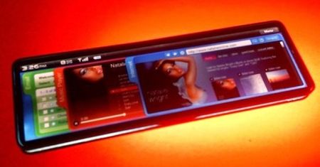 Intel prezentuje pierwszą na świecie działającą platformę MID