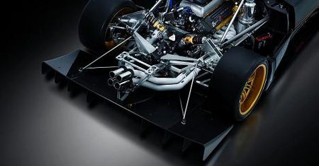 Zonda (wrrr)R(edna) odsłania wszystko