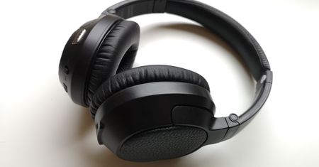 Test Mee Audio Matrix Cinema, kinowych słuchawek, które świetnie spisują się w grach