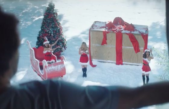 Zawsze trafione prezenty bożonarodzeniowe w reklamie piwa Warka (wideo)