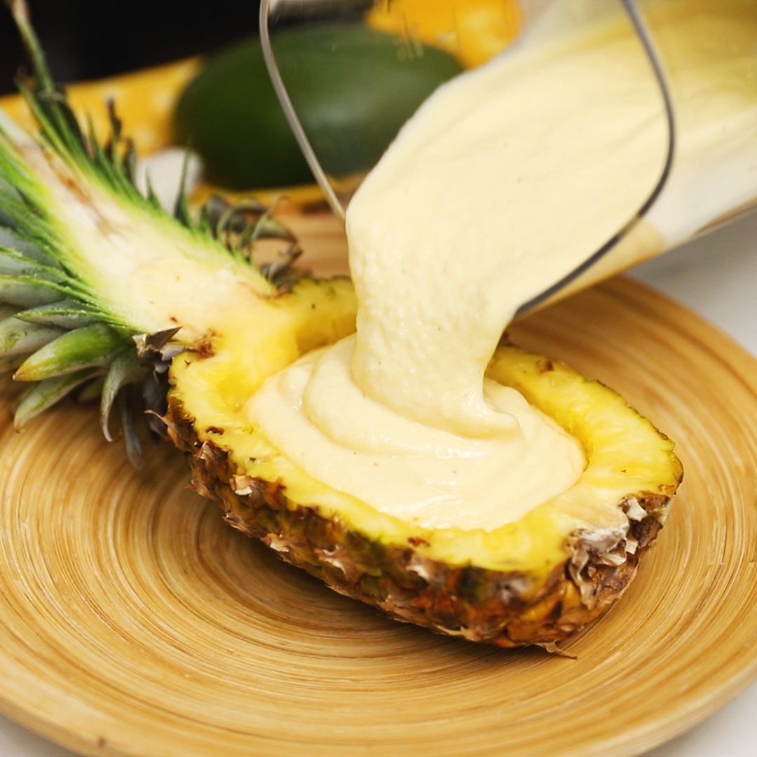 Wydrążony ananas- Pyszności