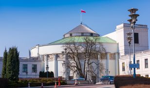 Ile alkoholu kupuje Kancelaria Sejmu? Kuriozalna odpowiedź i kolejne pytania