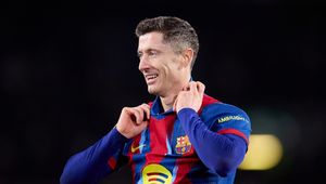 Zrobił to jako drugi w historii. "Lewy" zostanie zapamiętany w Barcelonie