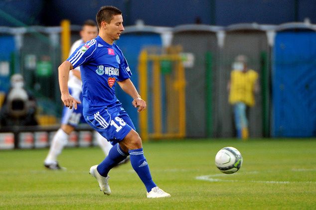 Mimo obecności w składzie Arkadiusza Piecha Ruch w Warszawie nie potrafił zagrozić Legii