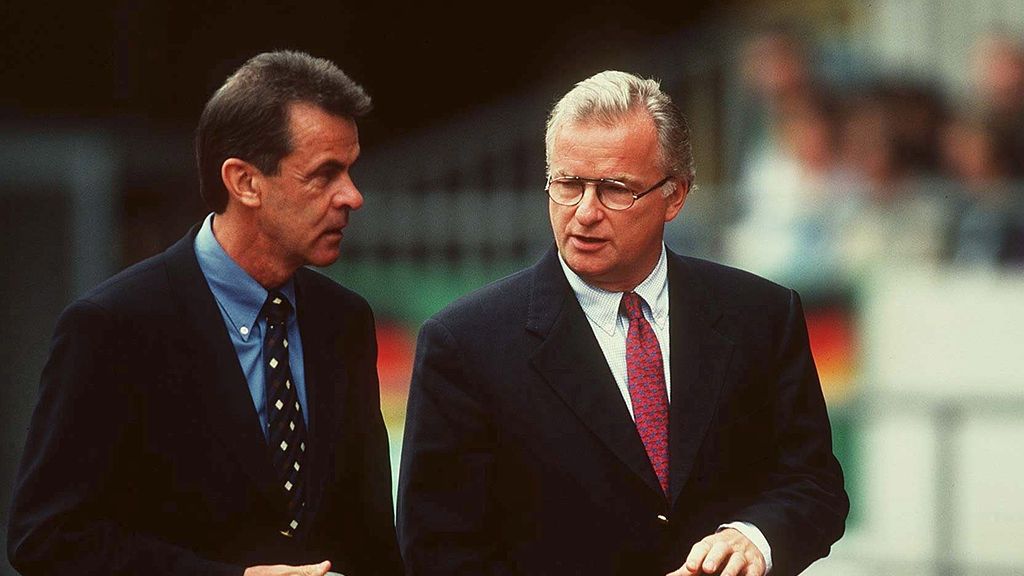 Zdjęcie okładkowe artykułu: Getty Images /  Andreas Rentz/Bongarts / Na zdjęciu:  Ottmar Hitzfeld i Gerd Niebaum