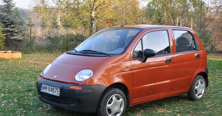 Samochód używany za 1000 zł. Jak kupować i co jest naprawdę ważne?