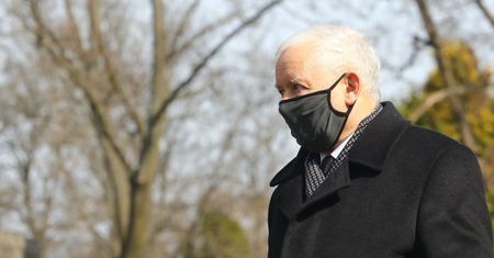 Jarosław Kaczyński nie będzie zadowolony. Sondaż nie pozostawia złudzeń