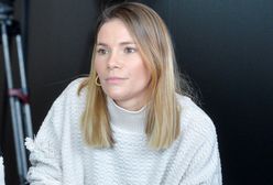 Nie obchodzą ją obostrzenia. Pilnie szuka hotelu