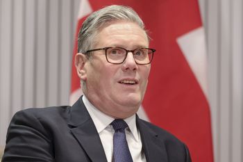 Gafa Starmera na G7. Pomylił prezydenta Korei Płd. z tłumaczem