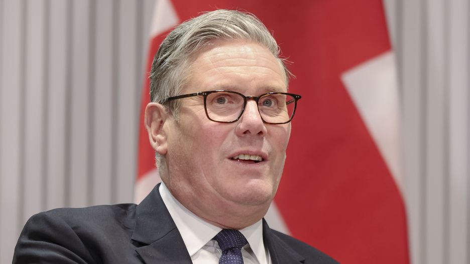 British Prime Minister Keir Starmer at the start of a bilateral meeting with French President Emmanuel Macron (not pictured) at the G7 Leaders' Summit in Kananaskis, Canada, 16 June 2025. World leaders are gathered from 15 to 17 June 2025 for the annual G7 Summit. EPA/TERESA SUAREZ / POOL Dostawca: PAP/EPA.