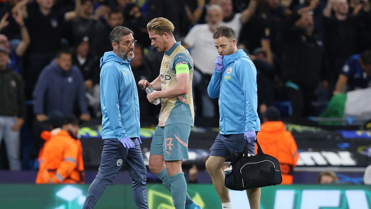 Getty Images / Crystal Pix/MB Media / Na zdjęciu: Kevin De Bruyne po odniesieniu kontuzji w meczu z Interem