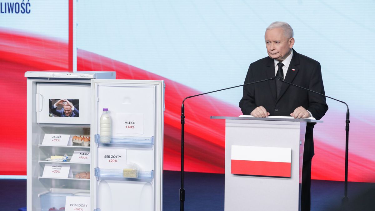 Na konferencji prezesa PiS z lodówki "wyskoczył" Donald Tusk