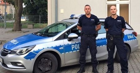 Akcja służb we Wrocławiu. Ciężarna mdlała z bólu, liczyły się sekundy