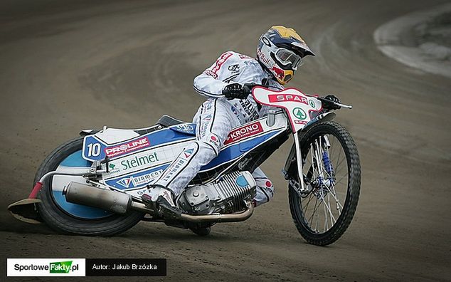 Jarosław Hampel w pierwszym sparingu zdobył komplet 12 punktów