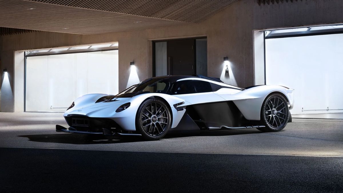 Aston Martin Valkyrie Daniela Ricciardo