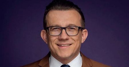 7 tysięcy miesięcznie. Tak dorabia prezydent Zamościa po godzinach